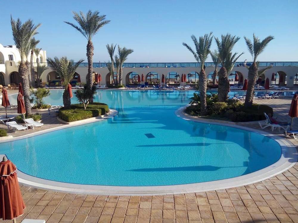 Sentido Djerba Beach Triffa Bagian luar foto